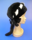 женская чёрная шапка в виде косынки с орнаментом (головной убор из меха норки)
